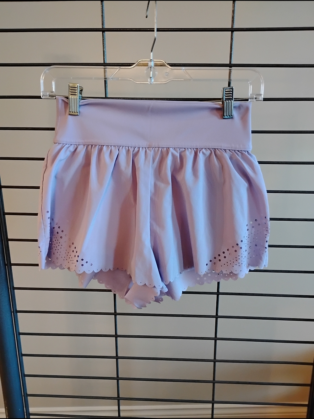 High-Rise Lavender Scalloped Active‎ Skort